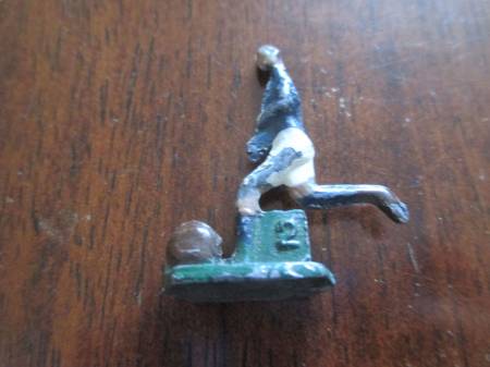 Figures (3)