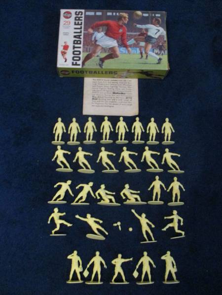 Figures (35)