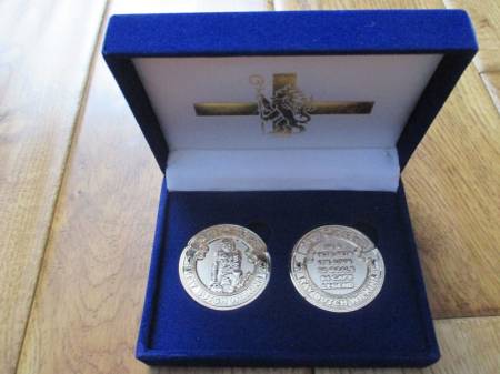 Medal (48)